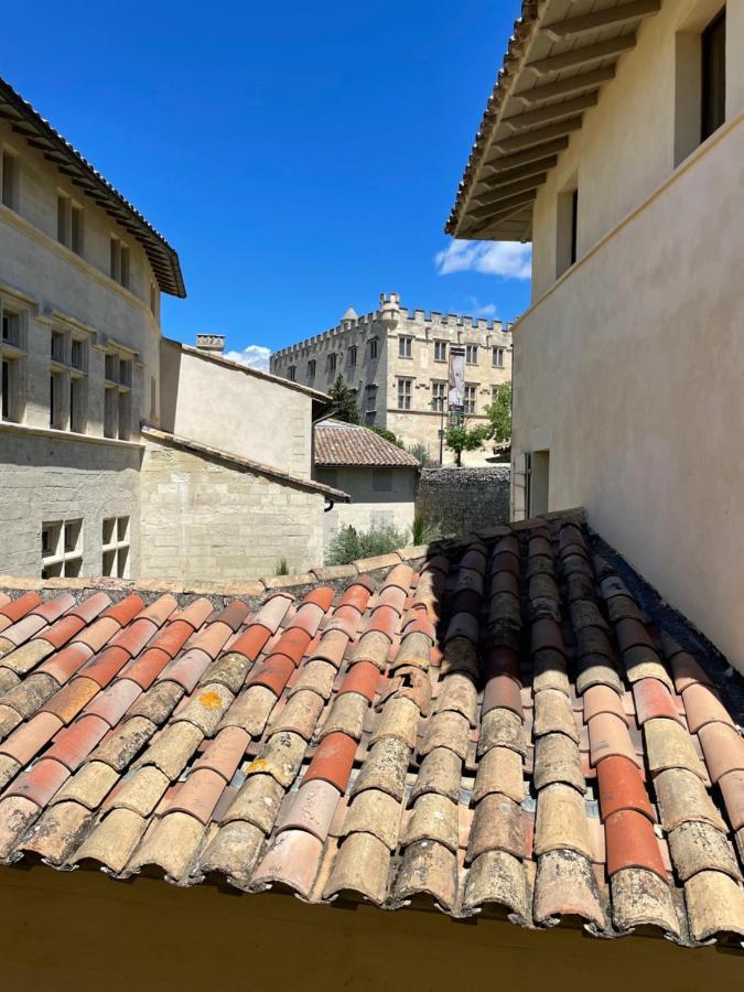 Appartement Aux Pieds Du Palais Des Papes. Авиньон Екстериор снимка